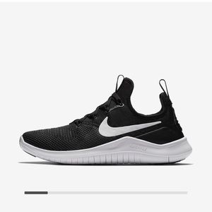 Nike TR8 trainers